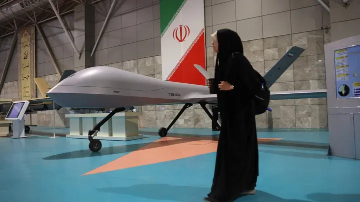 المسيّرات الموجهة بالألياف الضوئية: سلاح يتجاوز التشويش ويعيد تشكيل المعارك الحديثة