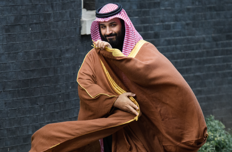 تحركات سعودية مكثفة لاحتواء أزمات الشرق الأوسط وتعزيز مسارات الاستقرار