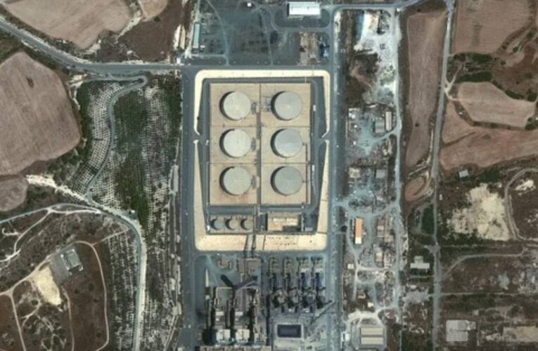 قبرص بدعم من الولايات المتحدة، على تطوير قاعدتين عسكريتين رئيسيتين