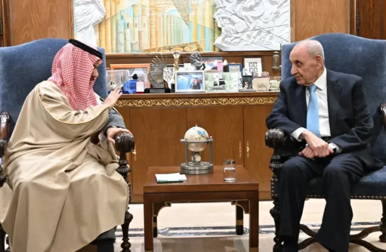 نبيه بري يشكر السعودية على دعم لبنان وسط ترقب جولة محادثات جديدة مع إسرائيل