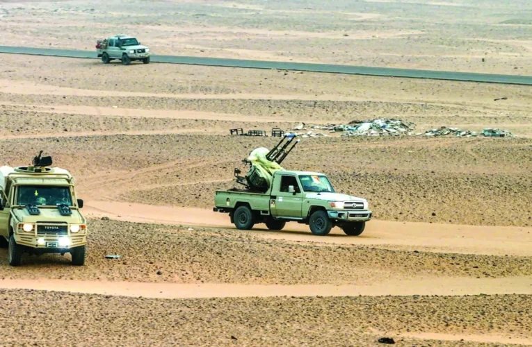 المتمردون الطوارق يسيطرون على موقع عسكري حيوي شمال مالي