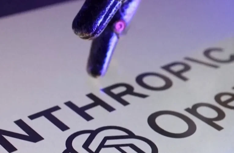 “أنثروبيك” و”OpenAI” تهيمنان على سوق الذكاء الاصطناعي بإيرادات تبلغ 89% من القطاع الناشئ