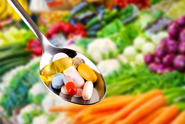 الجزائر تتجه لتشديد الرقابة على المكملات الغذائية وتحذر المؤثرين من الترويج العشوائي
