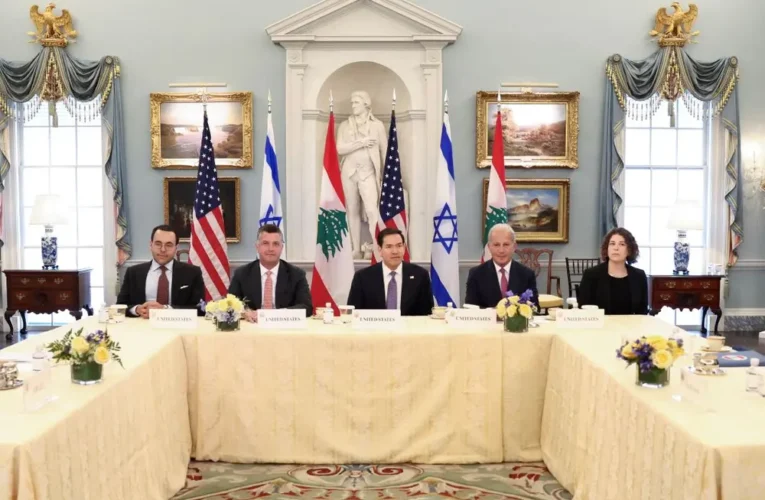 واشنطن على صفيح ساخن.. مفاوضات لبنان وإسرائيل تتواصل تحت وقع الغارات والدماء