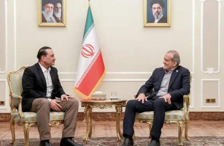 طهران تربط استئناف الحوار مع واشنطن برفع العقوبات والتهديدات.. وباكستان تواصل جهود الوساطة